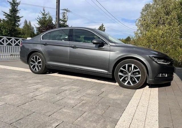 Серый Фольксваген Пассат, объемом двигателя 1.8 л и пробегом 124 тыс. км за 10200 $, фото 10 на Automoto.ua