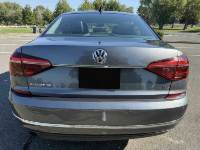 Серый Фольксваген Пассат, объемом двигателя 1.8 л и пробегом 63 тыс. км за 8900 $, фото 5 на Automoto.ua