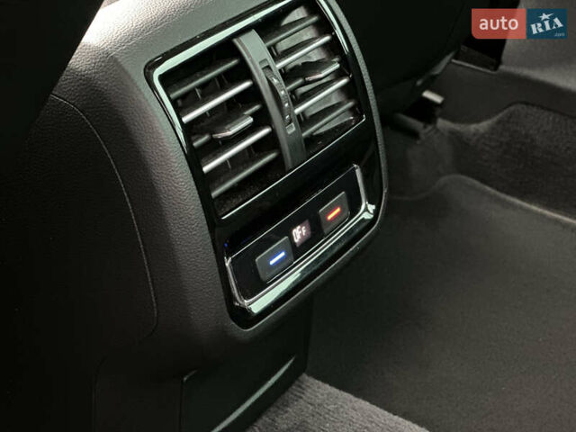 Серый Фольксваген Пассат, объемом двигателя 1.97 л и пробегом 215 тыс. км за 23500 $, фото 18 на Automoto.ua