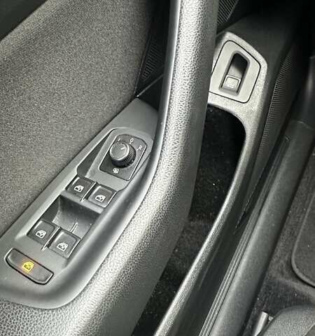 Серый Фольксваген Пассат, объемом двигателя 1.4 л и пробегом 135 тыс. км за 14500 $, фото 25 на Automoto.ua