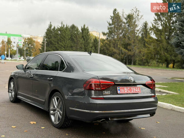 Серый Фольксваген Пассат, объемом двигателя 1.8 л и пробегом 189 тыс. км за 11800 $, фото 36 на Automoto.ua