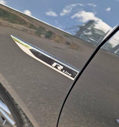 Серый Фольксваген Пассат, объемом двигателя 1.8 л и пробегом 183 тыс. км за 13700 $, фото 10 на Automoto.ua