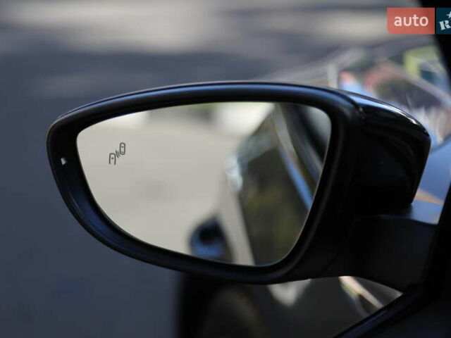 Серый Фольксваген Пассат, объемом двигателя 1.8 л и пробегом 73 тыс. км за 15500 $, фото 6 на Automoto.ua