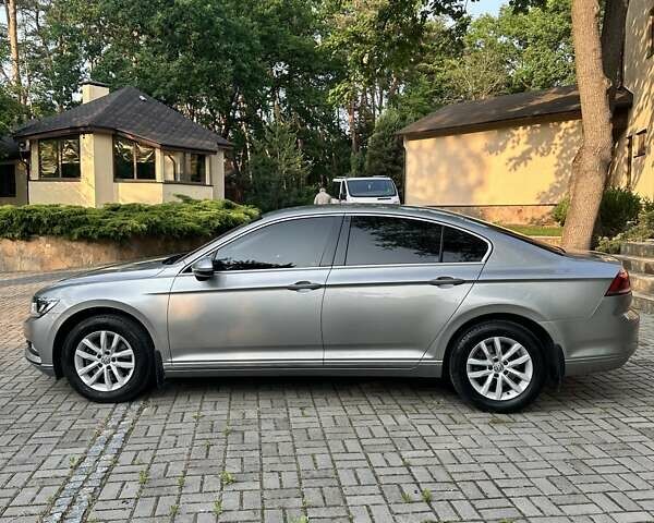 Серый Фольксваген Пассат, объемом двигателя 1.97 л и пробегом 207 тыс. км за 18200 $, фото 15 на Automoto.ua