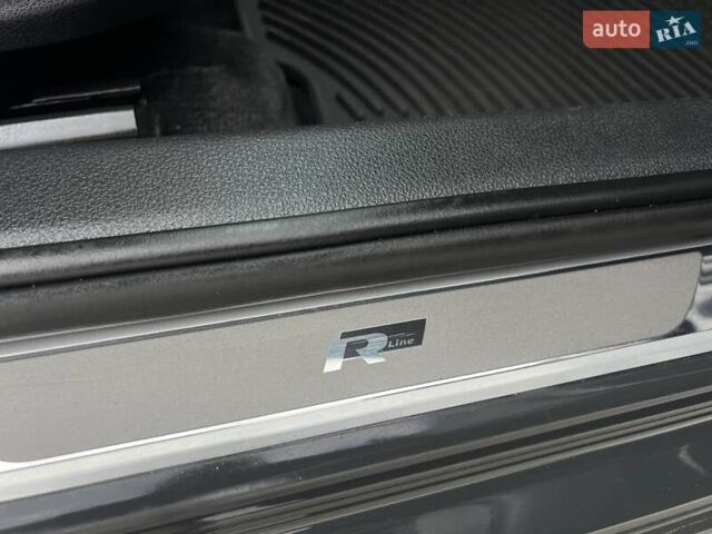 Серый Фольксваген Пассат, объемом двигателя 1.8 л и пробегом 219 тыс. км за 11500 $, фото 65 на Automoto.ua