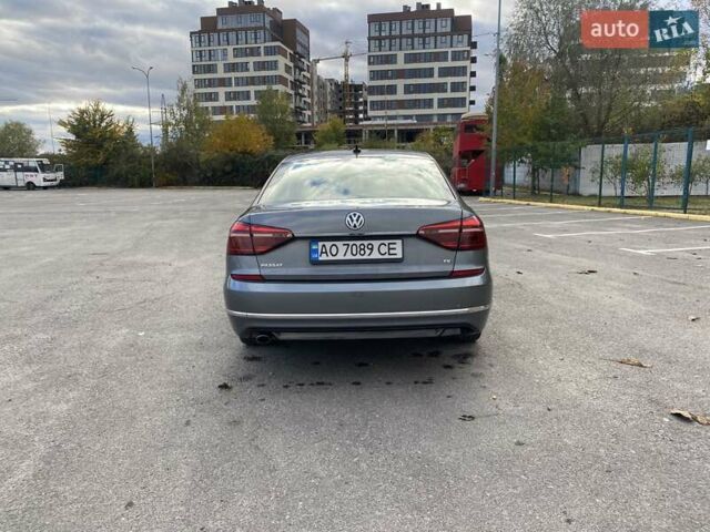 Фольксваген Пассат 2017 в Ужгороде на Automoto.ua Серый Фольксваген Пассат, объемом двигателя 1.8 л и пробегом 125 тыс. км за 13600 $, фото 3 на Automoto.ua