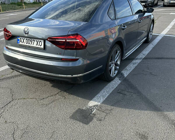 Сірий Фольксваген Пассат, об'ємом двигуна 2 л та пробігом 114 тис. км за 16500 $, фото 2 на Automoto.ua