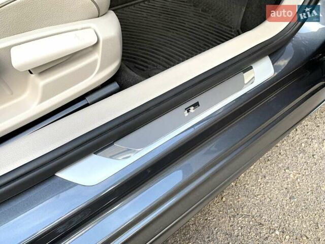 Сірий Фольксваген Пассат, об'ємом двигуна 2 л та пробігом 155 тис. км за 15500 $, фото 41 на Automoto.ua