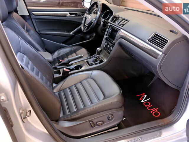 Серый Фольксваген Пассат, объемом двигателя 1.8 л и пробегом 180 тыс. км за 14800 $, фото 39 на Automoto.ua