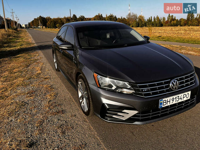 Серый Фольксваген Пассат, объемом двигателя 2 л и пробегом 139 тыс. км за 14500 $, фото 5 на Automoto.ua