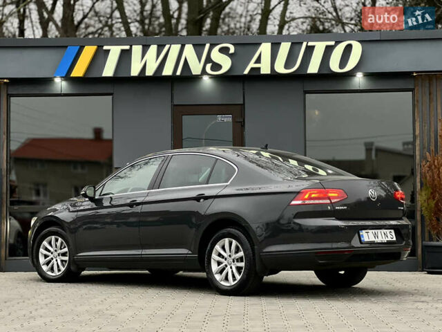 Серый Фольксваген Пассат, объемом двигателя 2 л и пробегом 171 тыс. км за 17300 $, фото 23 на Automoto.ua