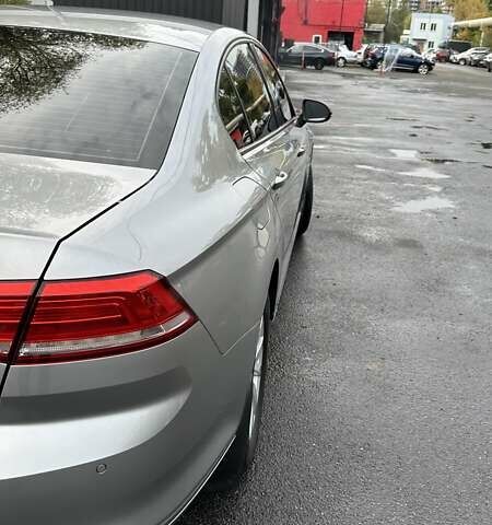 Серый Фольксваген Пассат, объемом двигателя 1.4 л и пробегом 135 тыс. км за 14500 $, фото 5 на Automoto.ua