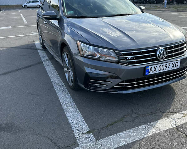 Сірий Фольксваген Пассат, об'ємом двигуна 2 л та пробігом 114 тис. км за 16500 $, фото 1 на Automoto.ua