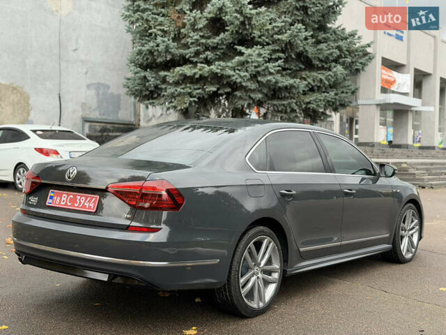 Серый Фольксваген Пассат, объемом двигателя 1.8 л и пробегом 189 тыс. км за 11800 $, фото 20 на Automoto.ua