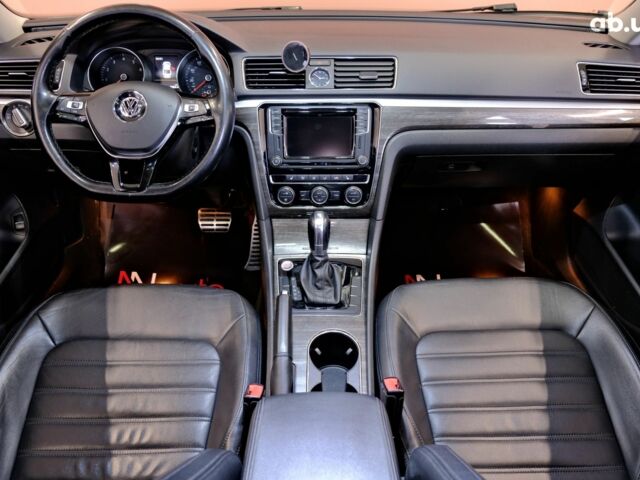 Сірий Фольксваген Пассат, об'ємом двигуна 1.8 л та пробігом 180 тис. км за 14800 $, фото 7 на Automoto.ua