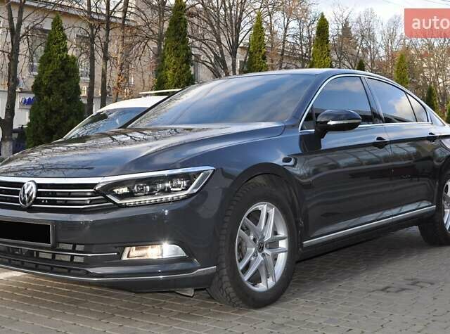 Серый Фольксваген Пассат, объемом двигателя 1.97 л и пробегом 107 тыс. км за 24500 $, фото 1 на Automoto.ua