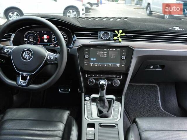 Серый Фольксваген Пассат, объемом двигателя 1.97 л и пробегом 107 тыс. км за 24500 $, фото 29 на Automoto.ua