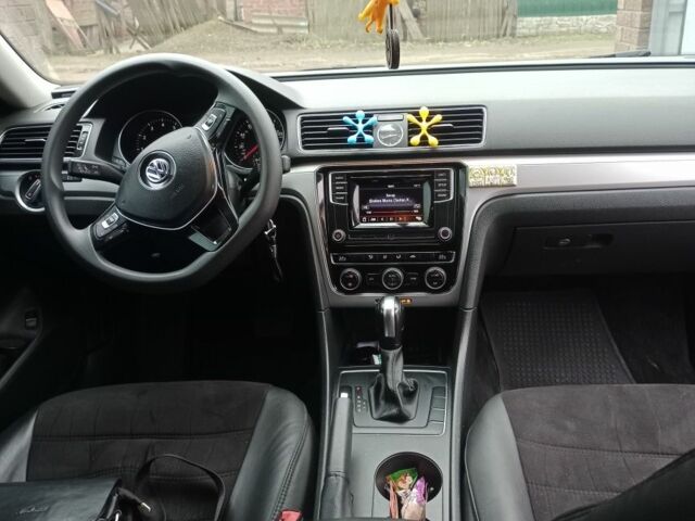 Сірий Фольксваген Пассат, об'ємом двигуна 1.8 л та пробігом 132 тис. км за 12700 $, фото 5 на Automoto.ua