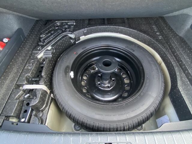 Сірий Фольксваген Пассат, об'ємом двигуна 2 л та пробігом 320 тис. км за 15000 $, фото 8 на Automoto.ua