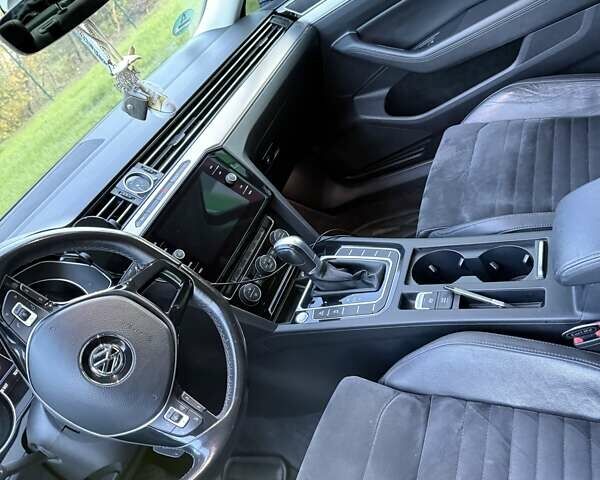 Сірий Фольксваген Пассат, об'ємом двигуна 1.97 л та пробігом 228 тис. км за 19900 $, фото 7 на Automoto.ua