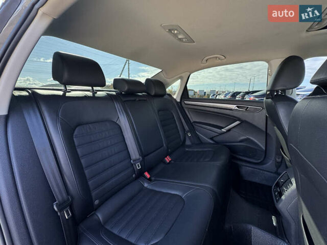 Серый Фольксваген Пассат, объемом двигателя 2 л и пробегом 169 тыс. км за 17000 $, фото 8 на Automoto.ua