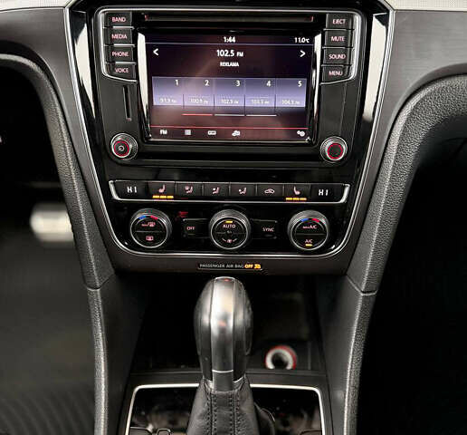 Сірий Фольксваген Пассат, об'ємом двигуна 1.8 л та пробігом 176 тис. км за 11799 $, фото 24 на Automoto.ua