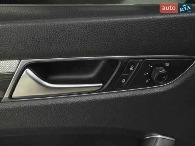 Сірий Фольксваген Пассат, об'ємом двигуна 2 л та пробігом 195 тис. км за 13699 $, фото 12 на Automoto.ua