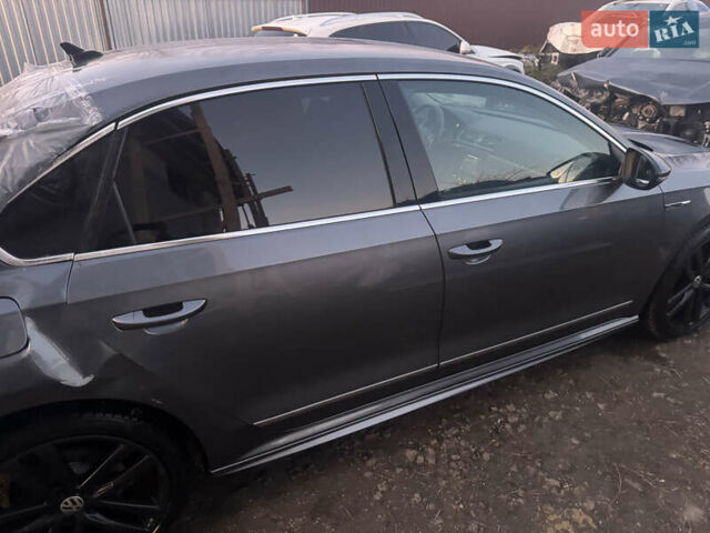 Серый Фольксваген Пассат, объемом двигателя 1.8 л и пробегом 73 тыс. км за 8500 $, фото 5 на Automoto.ua