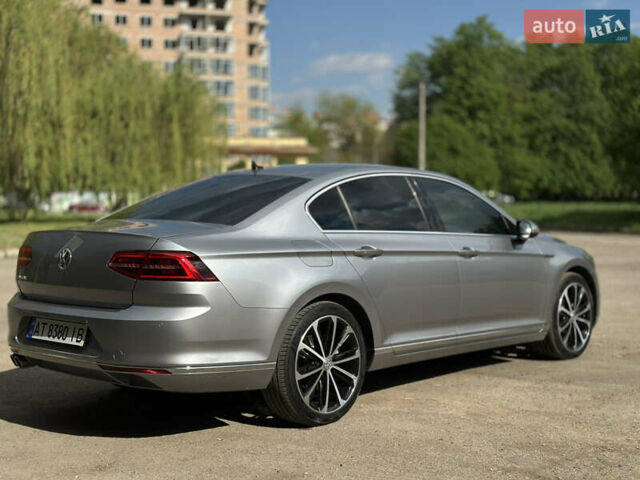 Серый Фольксваген Пассат, объемом двигателя 1.97 л и пробегом 215 тыс. км за 23500 $, фото 5 на Automoto.ua