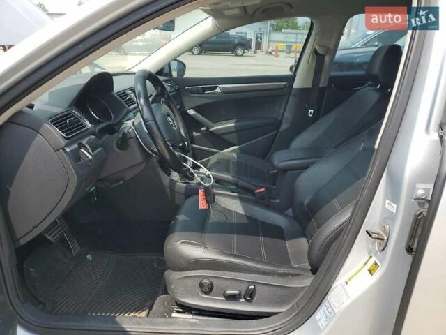 Серый Фольксваген Пассат, объемом двигателя 1.8 л и пробегом 126 тыс. км за 2800 $, фото 6 на Automoto.ua