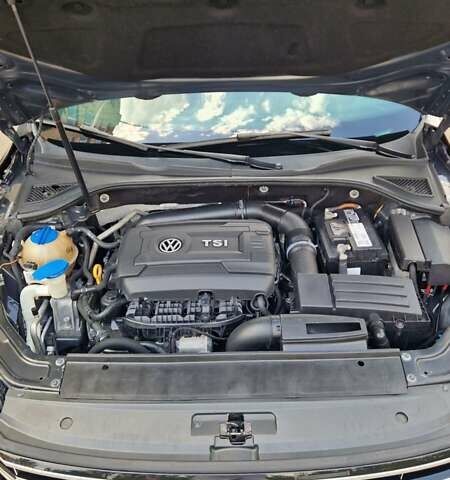 Серый Фольксваген Пассат, объемом двигателя 1.8 л и пробегом 183 тыс. км за 13700 $, фото 5 на Automoto.ua