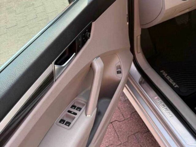 Серый Фольксваген Пассат, объемом двигателя 1.8 л и пробегом 120 тыс. км за 9200 $, фото 9 на Automoto.ua