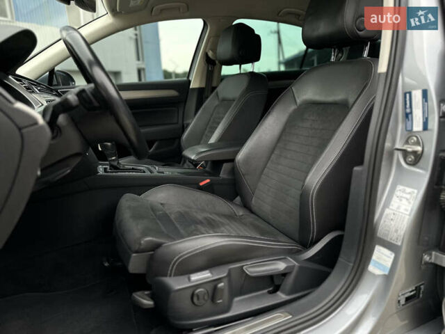 Серый Фольксваген Пассат, объемом двигателя 1.97 л и пробегом 215 тыс. км за 23500 $, фото 14 на Automoto.ua