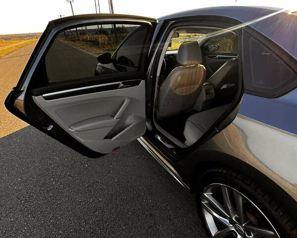 Серый Фольксваген Пассат, объемом двигателя 2 л и пробегом 139 тыс. км за 14500 $, фото 13 на Automoto.ua