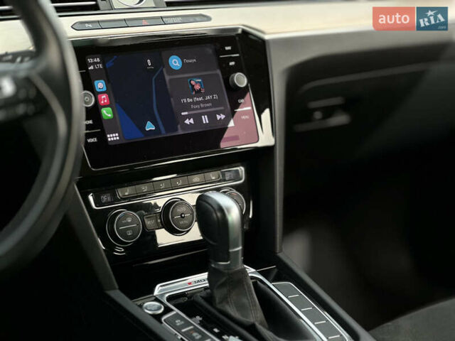 Серый Фольксваген Пассат, объемом двигателя 1.97 л и пробегом 215 тыс. км за 23500 $, фото 20 на Automoto.ua