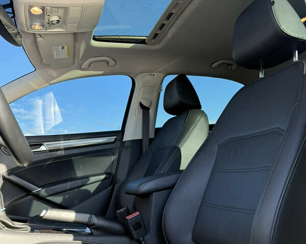 Сірий Фольксваген Пассат, об'ємом двигуна 1.8 л та пробігом 193 тис. км за 15000 $, фото 13 на Automoto.ua