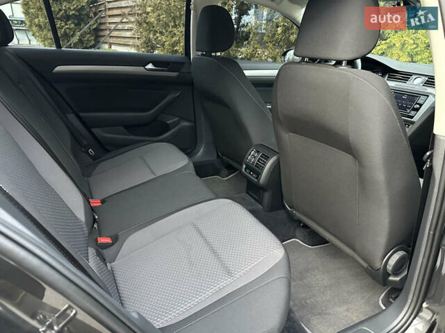 Сірий Фольксваген Пассат, об'ємом двигуна 2 л та пробігом 97 тис. км за 18900 $, фото 14 на Automoto.ua