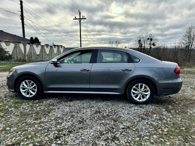 Сірий Фольксваген Пассат, об'ємом двигуна 1.8 л та пробігом 209 тис. км за 11800 $, фото 4 на Automoto.ua