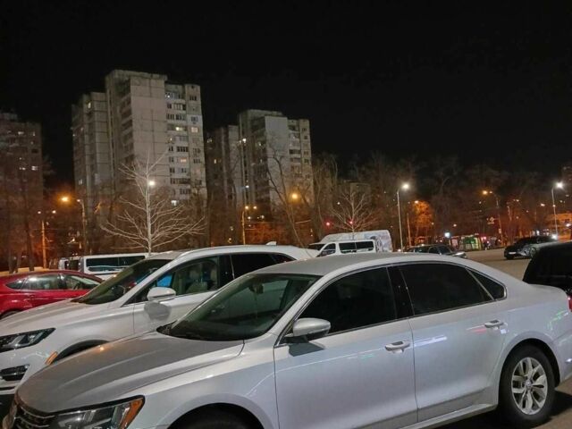 Сірий Фольксваген Пассат, об'ємом двигуна 1.8 л та пробігом 55 тис. км за 14910 $, фото 3 на Automoto.ua