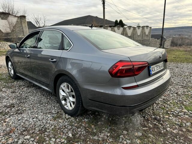 Сірий Фольксваген Пассат, об'ємом двигуна 1.8 л та пробігом 209 тис. км за 11800 $, фото 10 на Automoto.ua