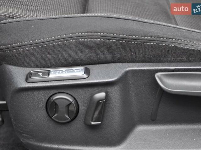 Серый Фольксваген Пассат, объемом двигателя 1.8 л и пробегом 48 тыс. км за 18500 $, фото 25 на Automoto.ua