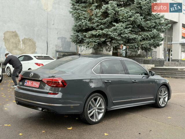 Серый Фольксваген Пассат, объемом двигателя 1.8 л и пробегом 189 тыс. км за 11800 $, фото 27 на Automoto.ua