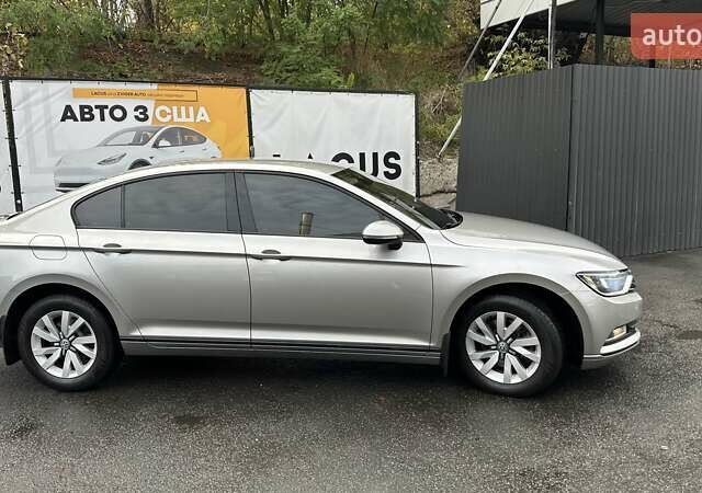 Серый Фольксваген Пассат, объемом двигателя 1.4 л и пробегом 135 тыс. км за 14500 $, фото 18 на Automoto.ua