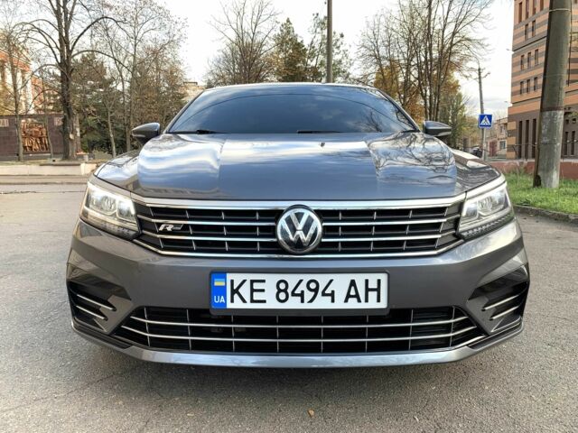 Серый Фольксваген Пассат, объемом двигателя 2 л и пробегом 155 тыс. км за 15500 $, фото 1 на Automoto.ua