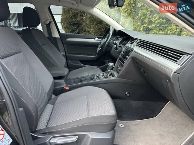 Сірий Фольксваген Пассат, об'ємом двигуна 2 л та пробігом 97 тис. км за 18900 $, фото 11 на Automoto.ua