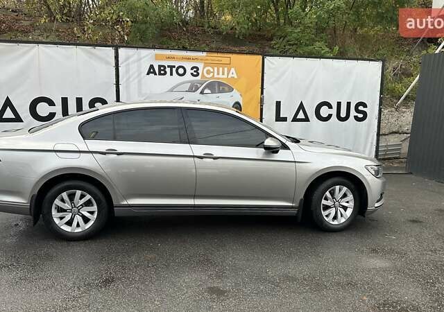 Серый Фольксваген Пассат, объемом двигателя 1.4 л и пробегом 135 тыс. км за 14500 $, фото 3 на Automoto.ua