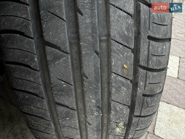 Сірий Фольксваген Пассат, об'ємом двигуна 2 л та пробігом 177 тис. км за 19950 $, фото 21 на Automoto.ua