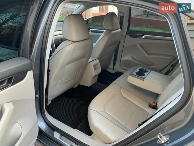 Серый Фольксваген Пассат, объемом двигателя 2 л и пробегом 155 тыс. км за 14999 $, фото 43 на Automoto.ua