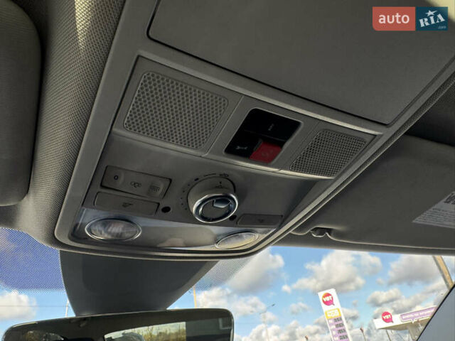 Серый Фольксваген Пассат, объемом двигателя 2 л и пробегом 169 тыс. км за 17000 $, фото 15 на Automoto.ua