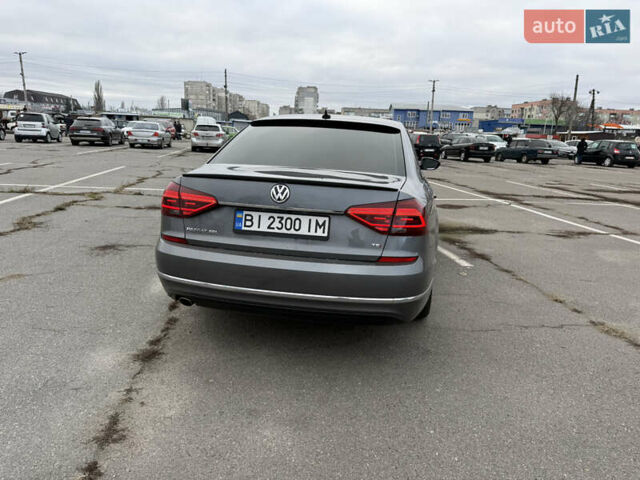 Серый Фольксваген Пассат, объемом двигателя 1.8 л и пробегом 200 тыс. км за 14300 $, фото 3 на Automoto.ua